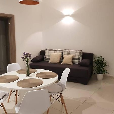 Apartman M&S 1 Kali, Otok Ugljan Lägenhet Exteriör bild